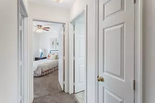 2562 Grayton Ln, Woodbridge, VA 22191 - Photo 16