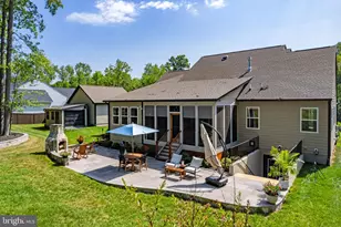 15059 Fallen Oaks Pl, Gainesville, VA 20155 - Photo 10