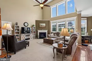 16828 Adrift Ct, Woodbridge, VA 22191 - Photo 8