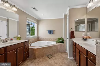 16828 Adrift Court, Woodbridge, VA 22191 - Photo 20