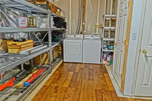 11598 Tolson Pl, Woodbridge, VA 22192 - Photo 28