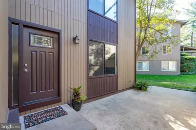 12303 Mulberry Court, Woodbridge, VA 22192 - Photo 4