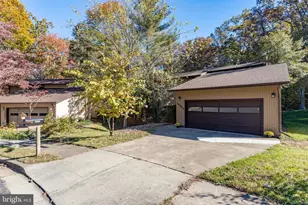 12303 Mulberry Ct, Woodbridge, VA 22192 - Photo 2