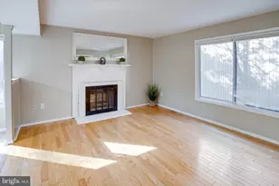 12303 Mulberry Ct, Woodbridge, VA 22192 - Photo 8