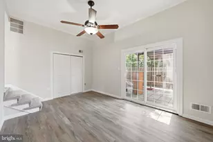 3529 Beale Ct, Woodbridge, VA 22193 - Photo 12