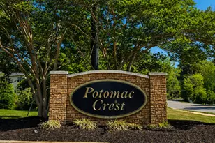 19237 Potomac Crest Dr, Triangle, VA 22172 - Photo 8