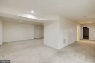 19237 Potomac Crest Dr, Triangle, VA 22172 - Photo 26