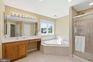 3646 Thomasson Crossing Dr, Triangle, VA 22172 - Photo 44
