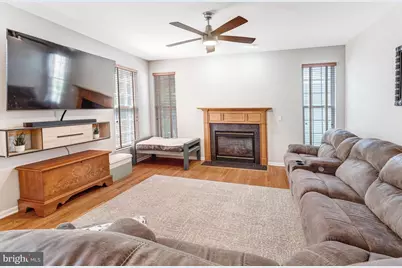 17701 Avenel Lane, Dumfries, VA 22026 - Photo 20