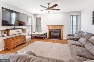 17701 Avenel Ln, Dumfries, VA 22026 - Photo 20