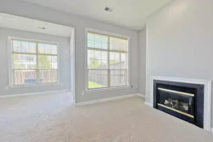 8118 Rainwater Cir, Manassas, VA 20111 - Photo 12