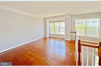 8118 Rainwater Circle, Manassas, VA 20111 - Photo 6