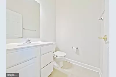8118 Rainwater Circle, Manassas, VA 20111 - Photo 16