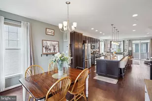 8944 Dahlgren Ridge Rd, Manassas, VA 20111 - Photo 16