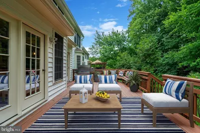 13040 Pilgrims Inn Drive, Woodbridge, VA 22193 - Photo 34