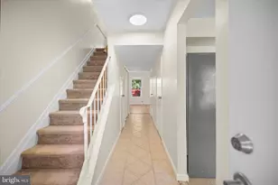 14797 Tamarack Pl, Woodbridge, VA 22191 - Photo 2