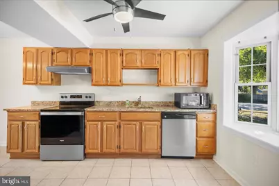 14797 Tamarack Place, Woodbridge, VA 22191 - Photo 4