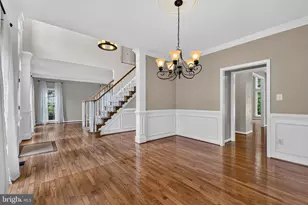 8155 Cancun Ct, Gainesville, VA 20155 - Photo 16