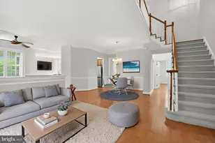 5416 Zoysia Ct, Haymarket, VA 20169 - Photo 6