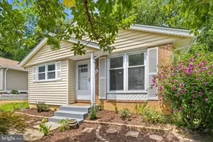 12819 Greenhall Dr, Woodbridge, VA 22192 - Photo 4