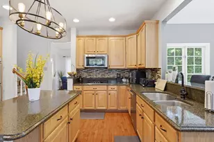 13175 Amblewood Dr, Manassas, VA 20112 - Photo 18