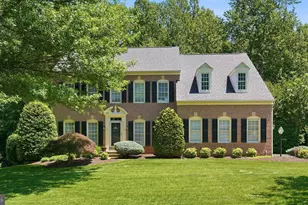 13175 Amblewood Dr, Manassas, VA 20112 - Photo 2