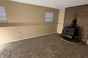 16124 Indus Dr, Woodbridge, VA 22191 - Photo 14