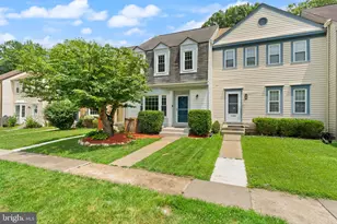 11824 Critton Cir, Woodbridge, VA 22192 - Photo 2