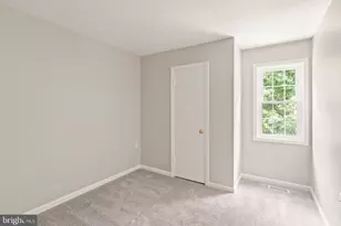 11824 Critton Cir, Woodbridge, VA 22192 - Photo 32