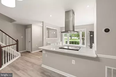 11824 Critton Circle, Woodbridge, VA 22192 - Photo 12