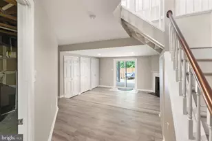 11824 Critton Cir, Woodbridge, VA 22192 - Photo 38