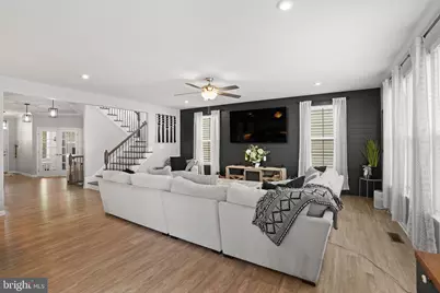 12405 Southington Drive, Woodbridge, VA 22192 - Photo 8