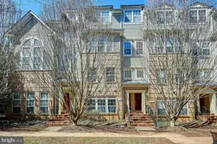 7166 Little Thames Drive, Gainesville, VA 20155 - Photo 2