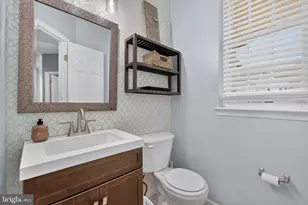 13016 Pilgrims Inn Dr, Woodbridge, VA 22193 - Photo 4