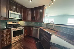11124 Wortham Crest Cir, Manassas, VA 20109 - Photo 4