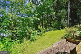 15748 Widewater Dr, Dumfries, VA 22025 - Photo 30