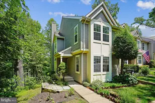 15748 Widewater Dr, Dumfries, VA 22025 - Photo 2