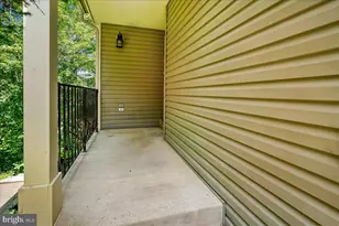 15748 Widewater Dr, Dumfries, VA 22025 - Photo 4