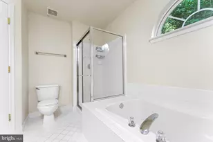 5783 Rhode Island Dr, Woodbridge, VA 22193 - Photo 20