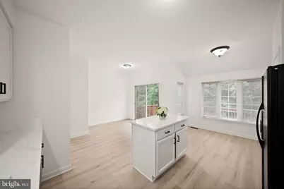 14196 Madrigal Drive, Woodbridge, VA 22193 - Photo 16