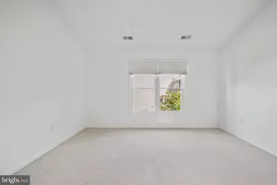 11565 Hill Meade Lane, Woodbridge, VA 22192 - Photo 10