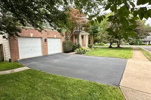 9255 Bowers Brook Pl, Bristow, VA 20136 - Photo 10