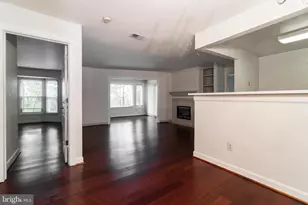 17045 Islip Loop, Dumfries, VA 22026 - Photo 6