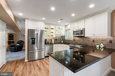 6098 Oust Lane, Woodbridge, VA 22193 - Photo 4