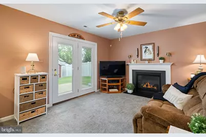 6098 Oust Lane, Woodbridge, VA 22193 - Photo 10