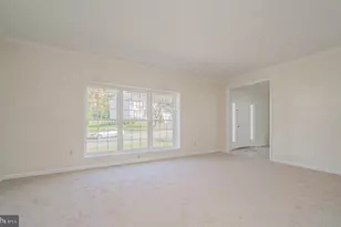 13116 Holly Leaf Ct, Woodbridge, VA 22192 - Photo 4