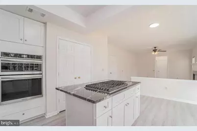 13116 Holly Leaf Court, Woodbridge, VA 22192 - Photo 12
