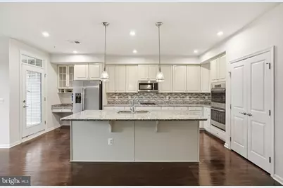 3634 Briarwood Drive, Dumfries, VA 22026 - Photo 6