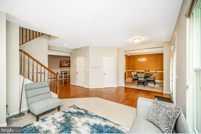 12594 Stone Lined Circle, Woodbridge, VA 22192 - Photo 8