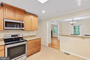 13777 Coronado Ct, Manassas, VA 20112 - Photo 4